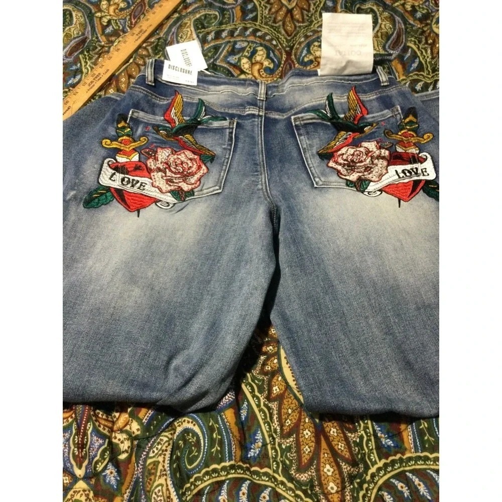 DISCLOSURE TATOO MID RISE WIDE LEG FIT SIZE 11/30